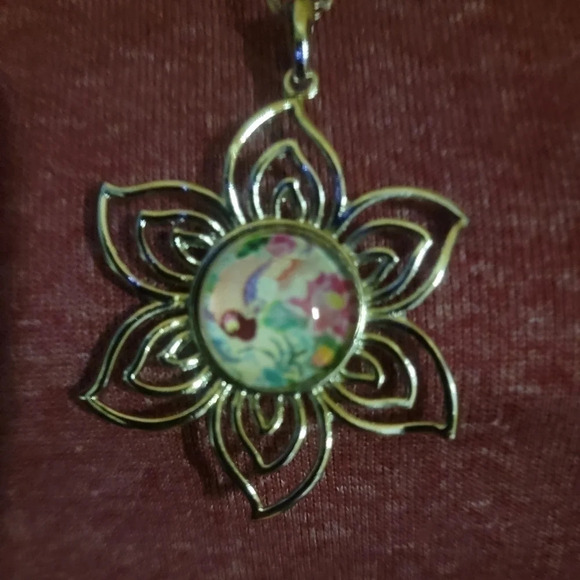 independent Jewelry - NECKLACES